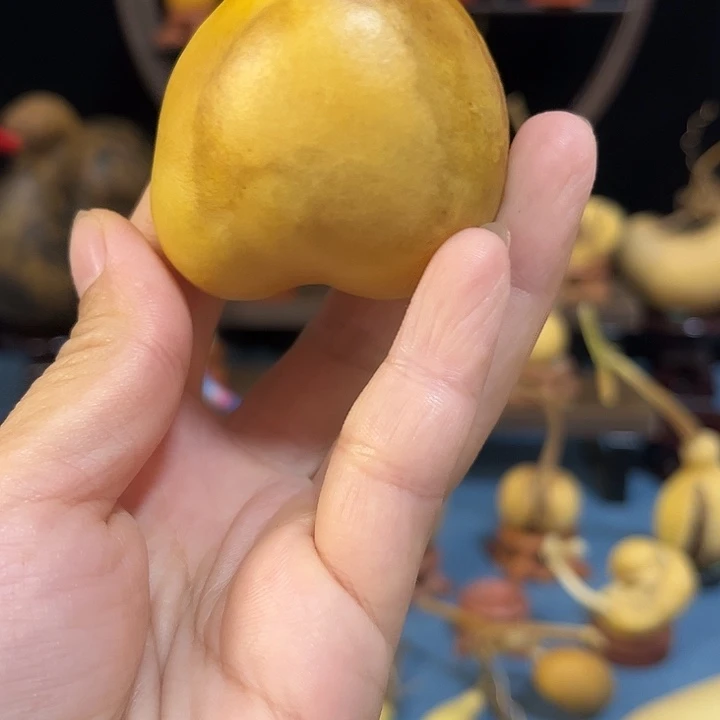 大叶紫檀（黑酸枝木类）