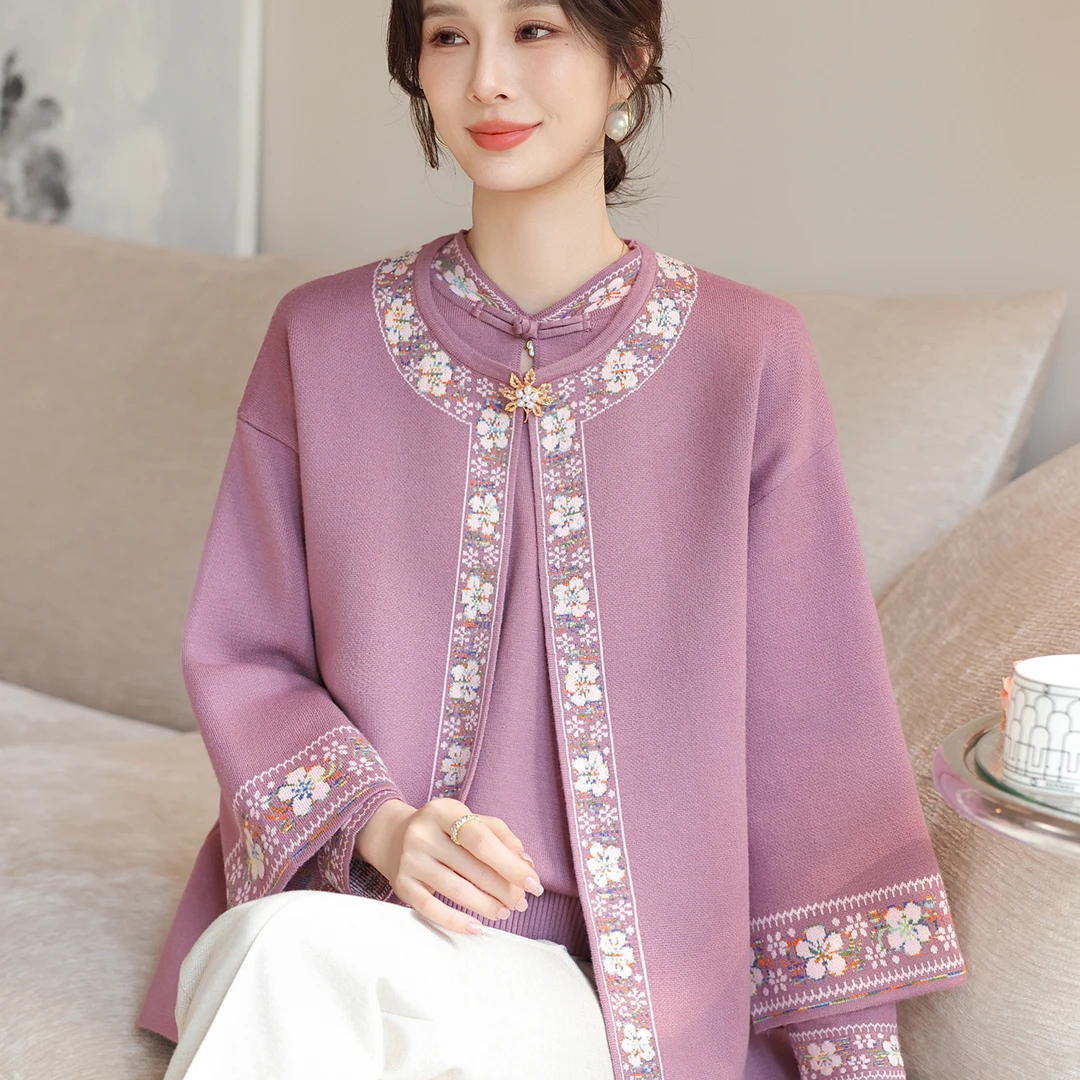 妈妈秋装上衣套装针织衫两件套2025新款中老年女春秋洋气开衫外套