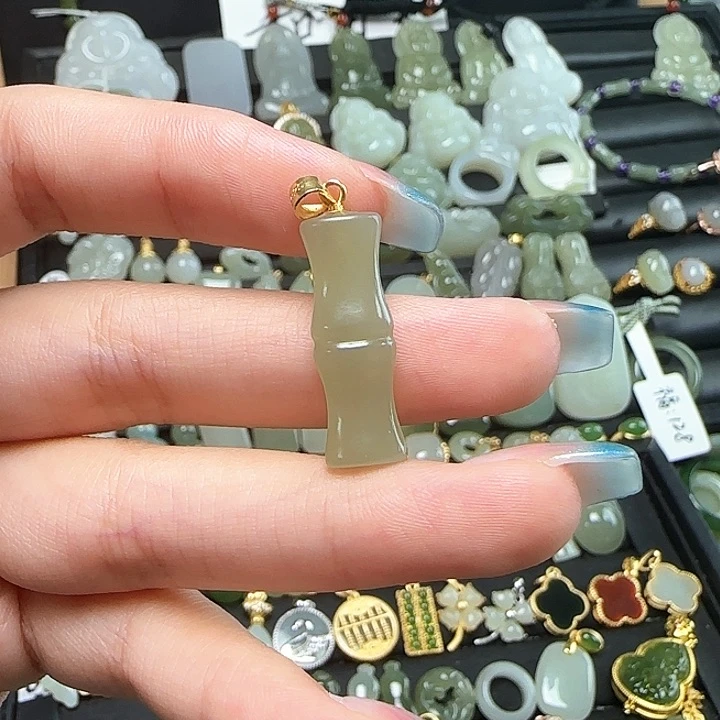 和田玉银S925镶嵌颈饰