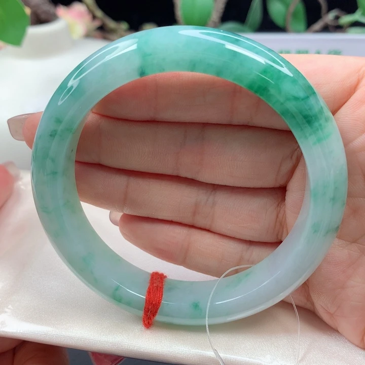 未镶嵌手镯翡翠13800