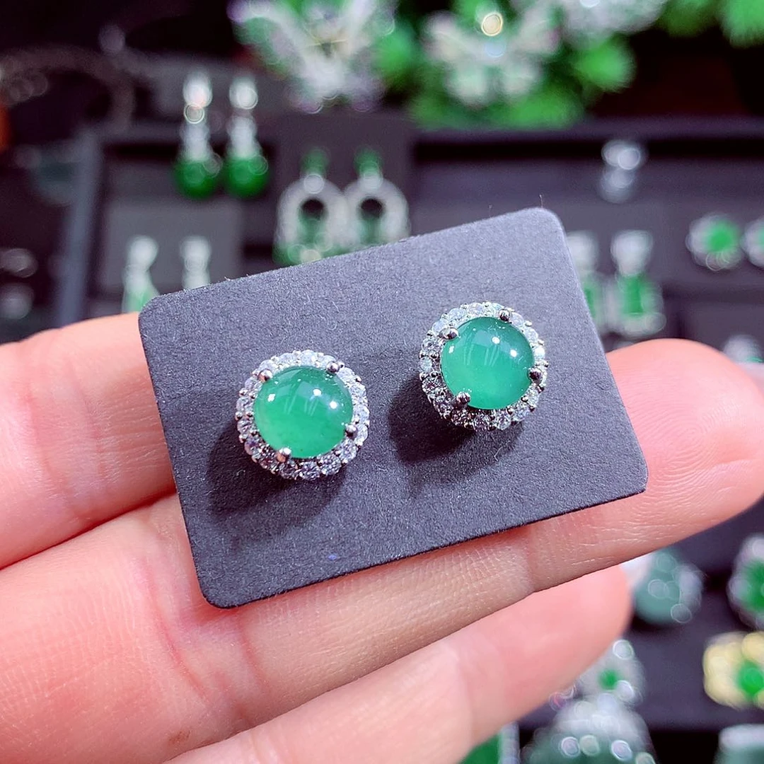 颈饰未镶嵌翡翠天然