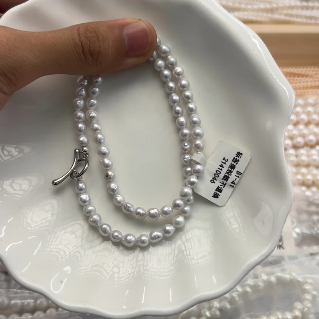 颈饰淡水珍珠未镶嵌