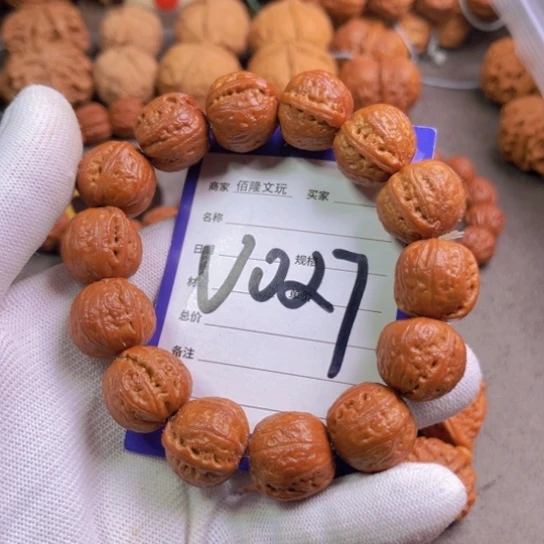文玩核桃吊坠高***楼核桃手串