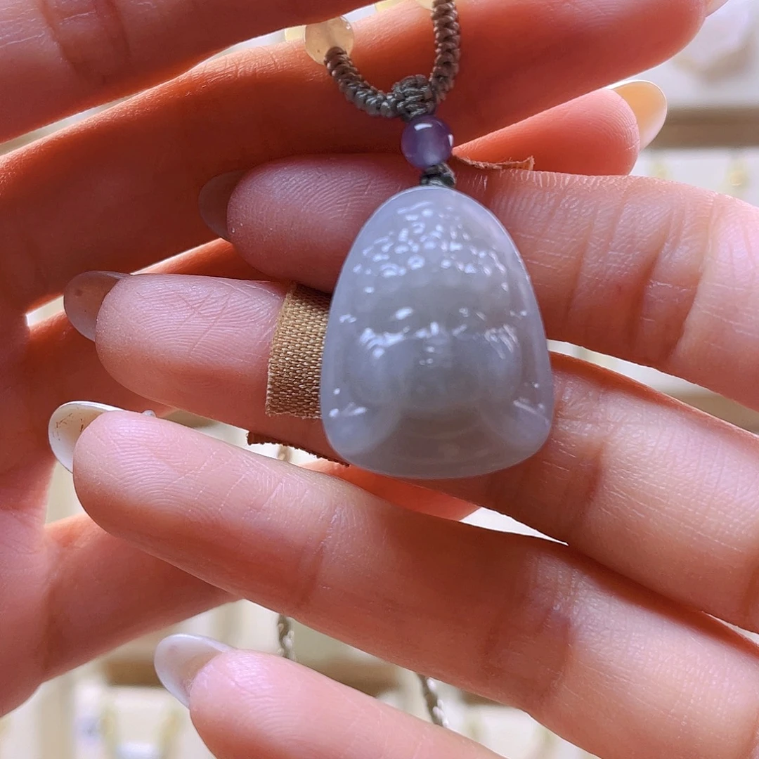 和田玉未镶嵌吊坠(赠链)