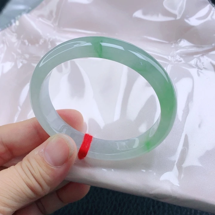 未镶嵌手镯（贵妃镯）翡翠53冰绿翡翠贵妃手镯