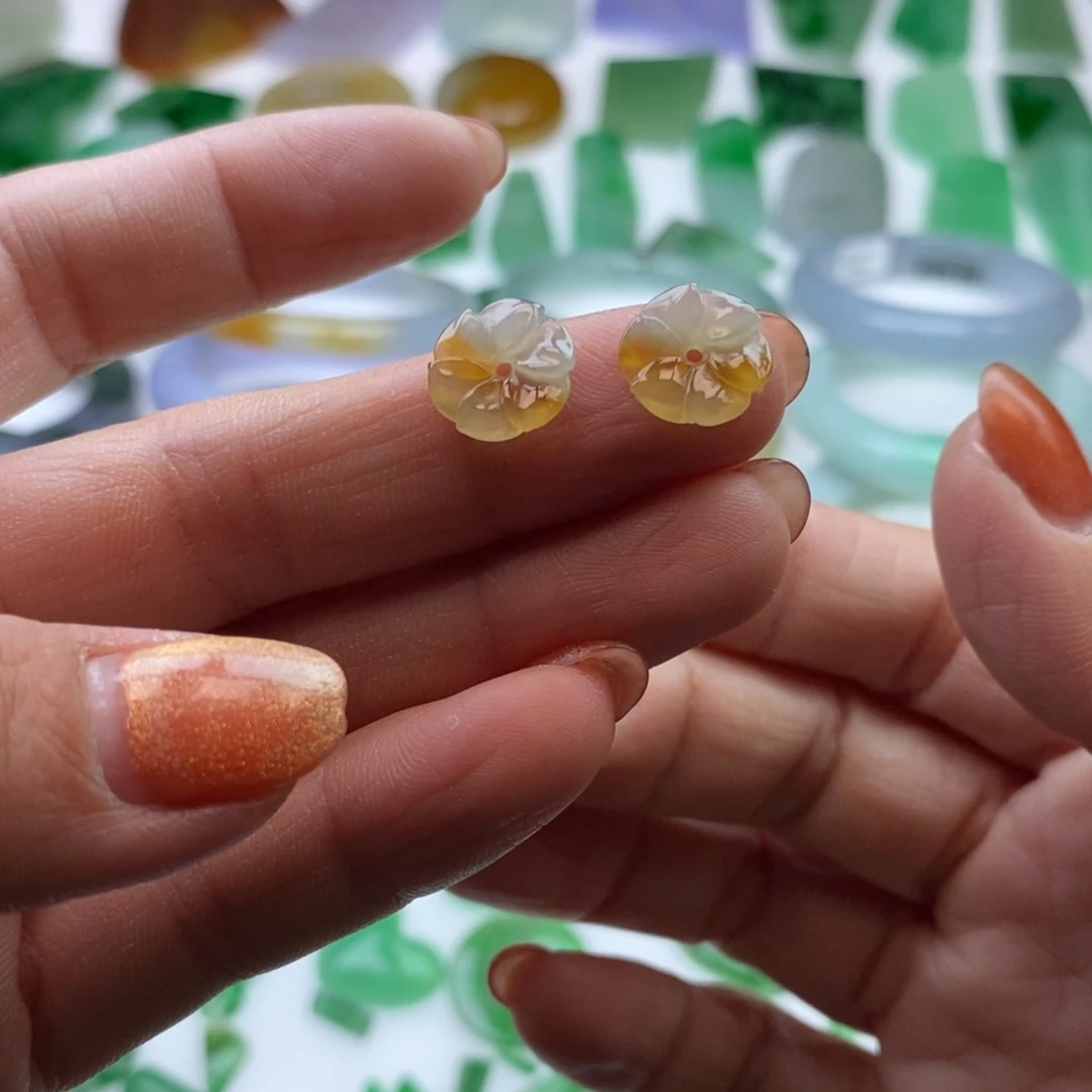 翡翠挂件未镶嵌天然翡翠