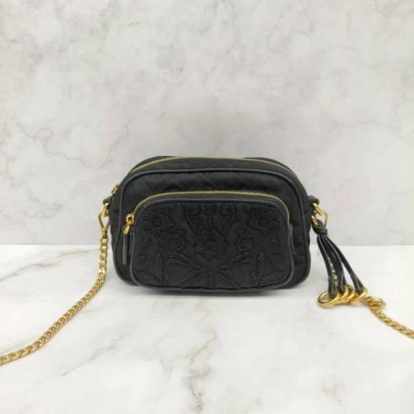 普拉达/包包/95新/17/C14125823522