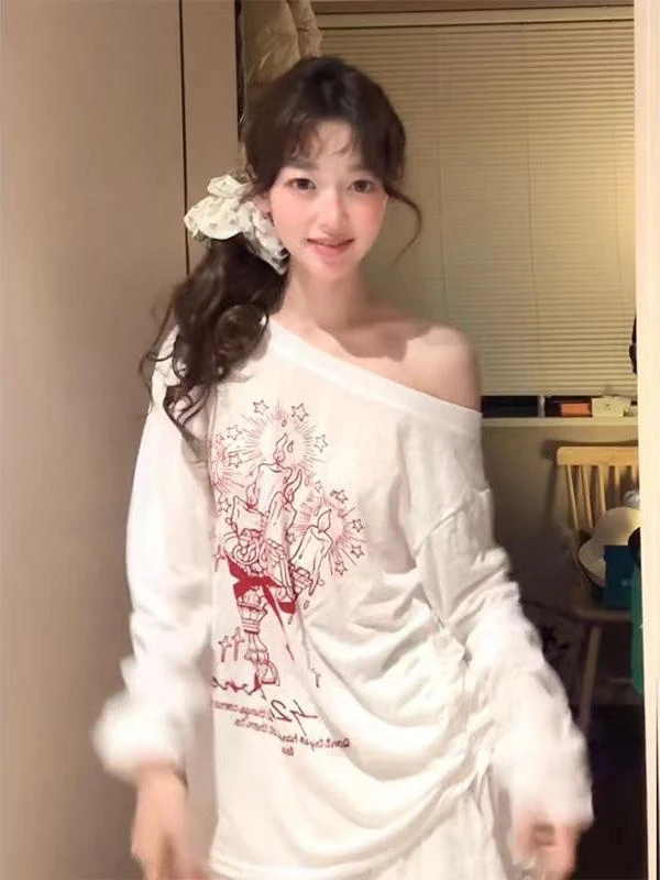 甜辣风斜肩长袖t恤女早春新款慵懒风露肩防晒罩衫薄款宽松上衣ins