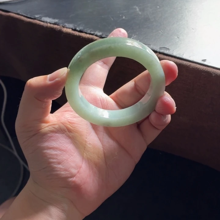 换***考定制翡翠未镶嵌手镯
