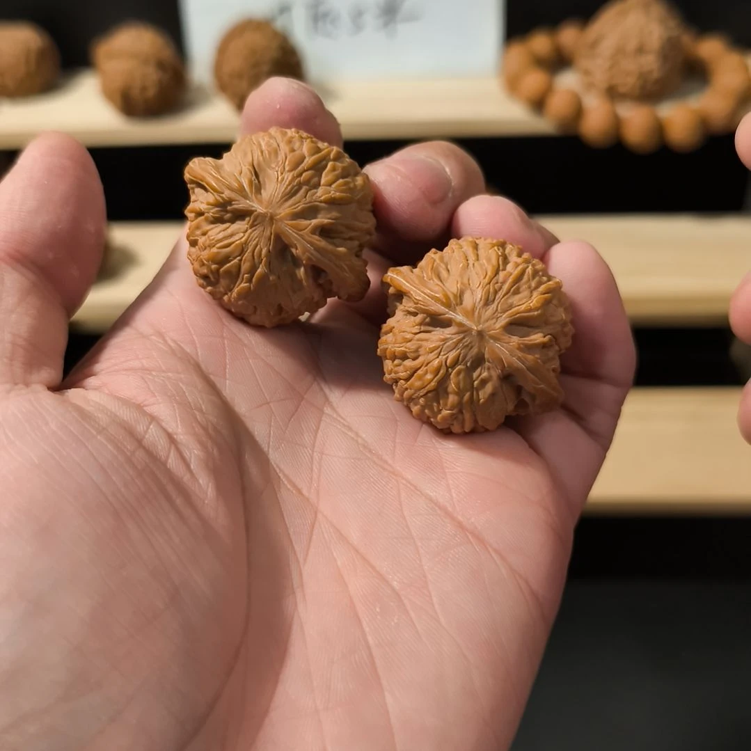 不***喻吊坠文玩核桃35+磨盘