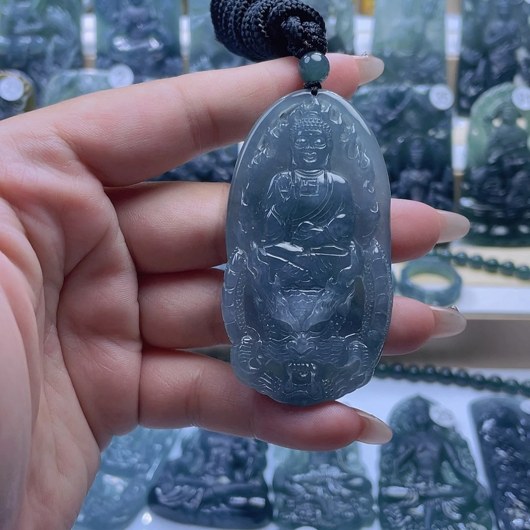 翡翠未镶嵌颈饰翡翠未镶嵌