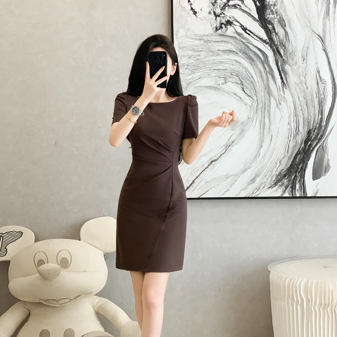 2025夏季新款法式气质名媛高端女神范高级感收腰修身包臀连衣裙女