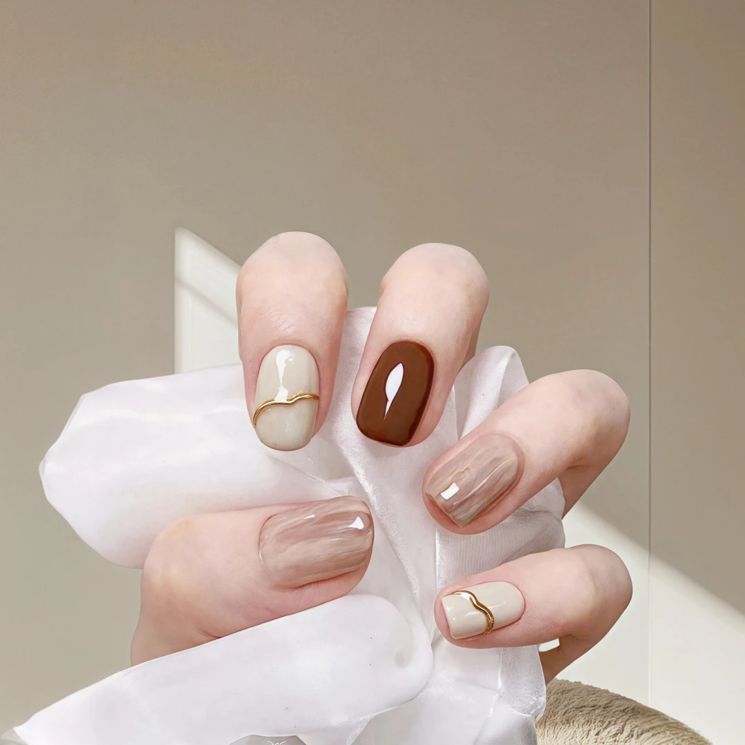 手工定制穿戴甲秋冬焦糖奶咖色晕染穿戴甲温柔气质可拆卸美甲贴片