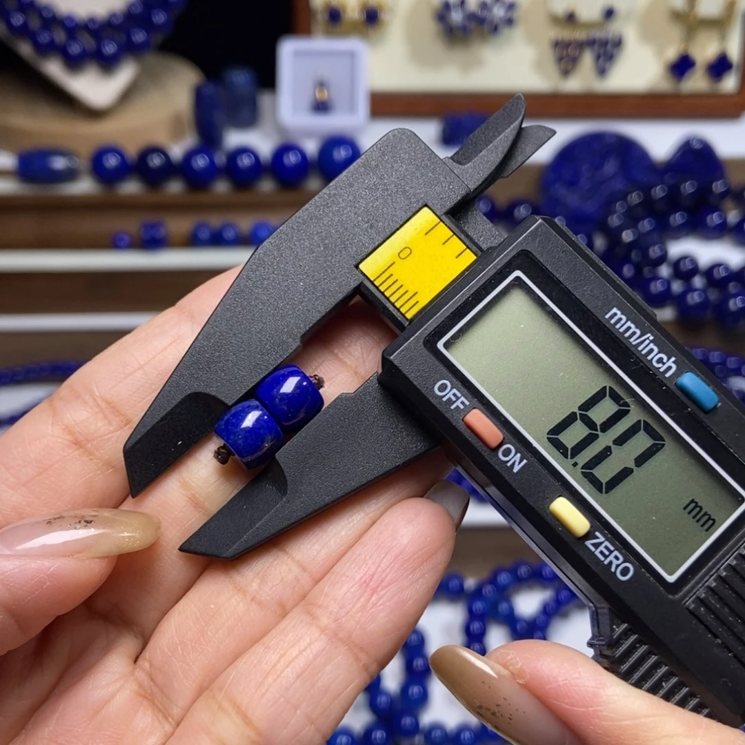 青金石未镶嵌老型直切对珠