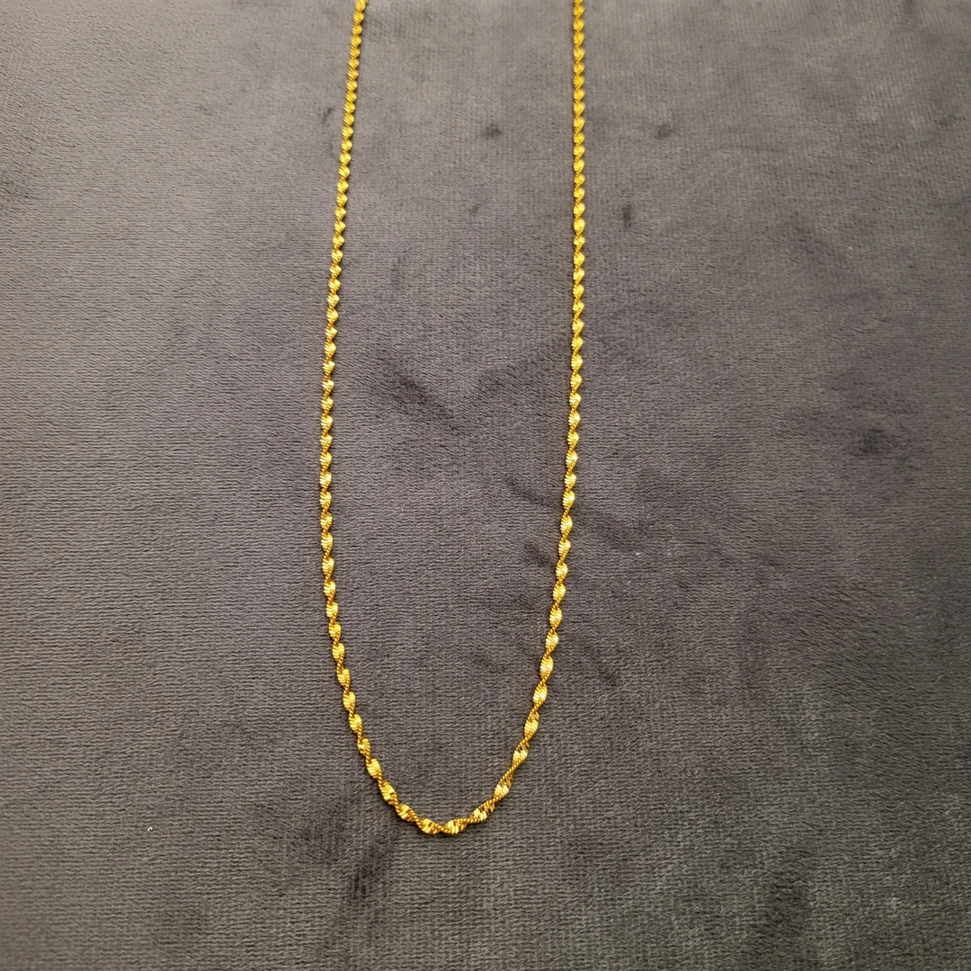 【飞飞甄选】 D017金色高端水波纹项链