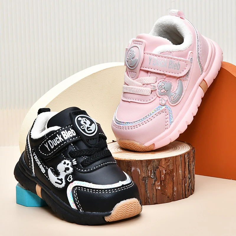 新款学步鞋防滑防踢冬季加绒款皮面学步鞋