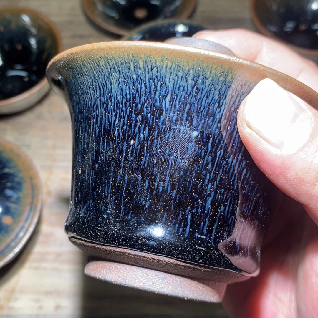 雨***驰茶盏121-122。