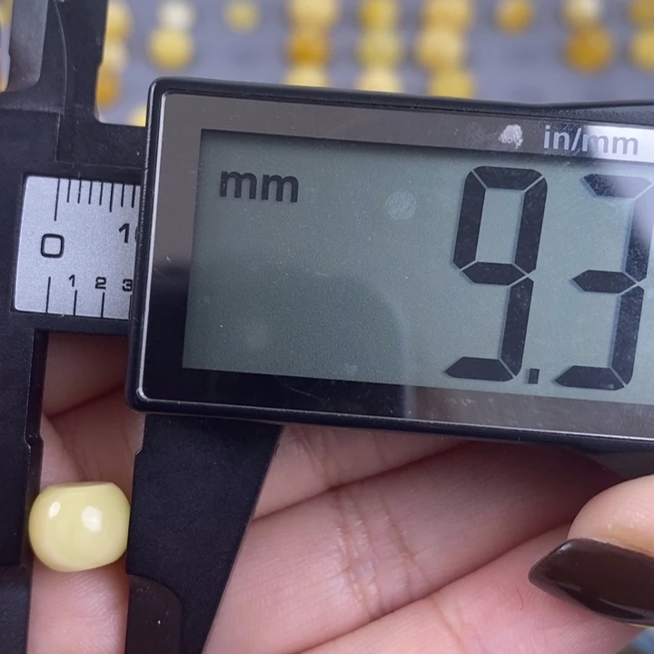 琥珀裸石未镶嵌琥珀蜜蜡2