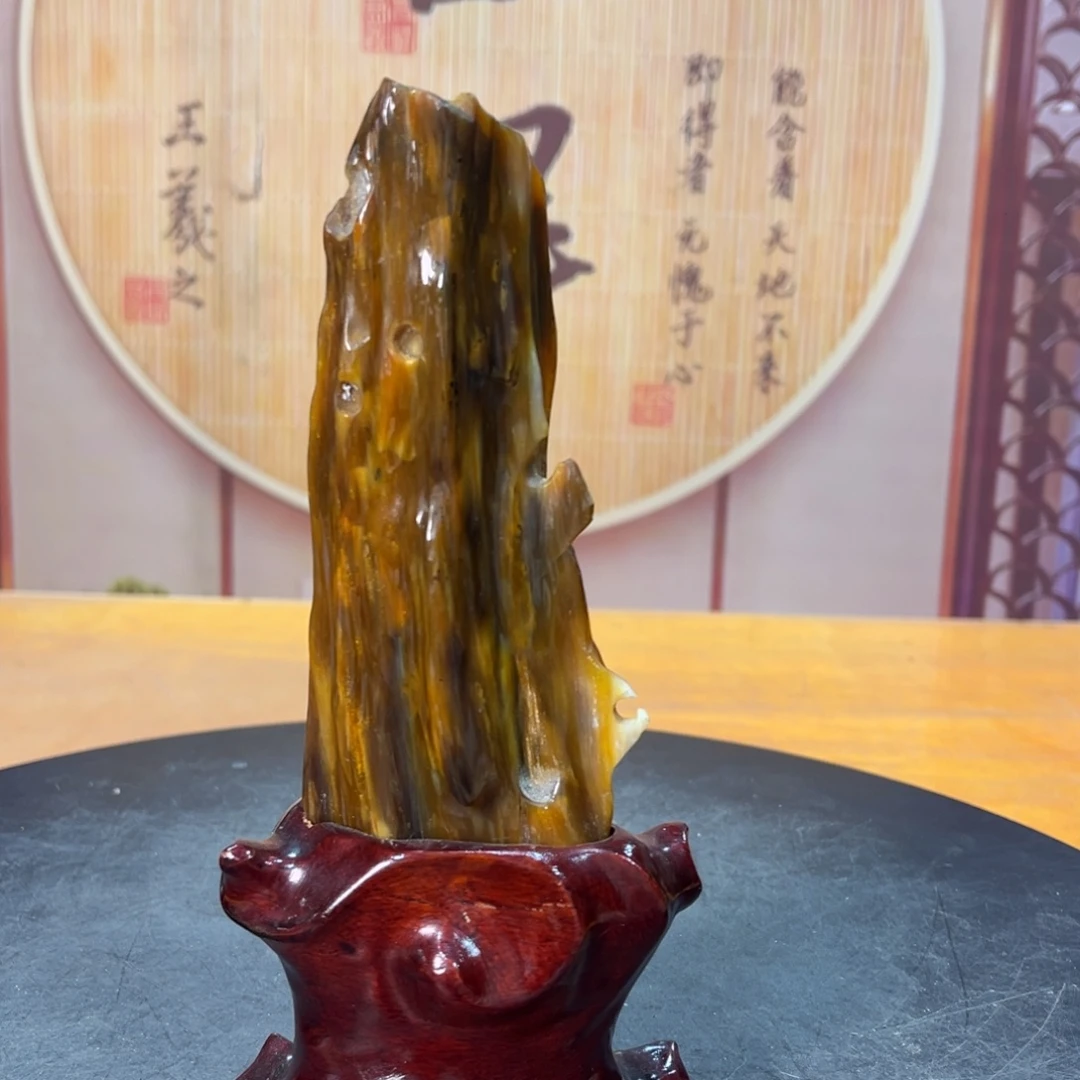 春***光硅化玉（树化玉）未镶嵌摆件