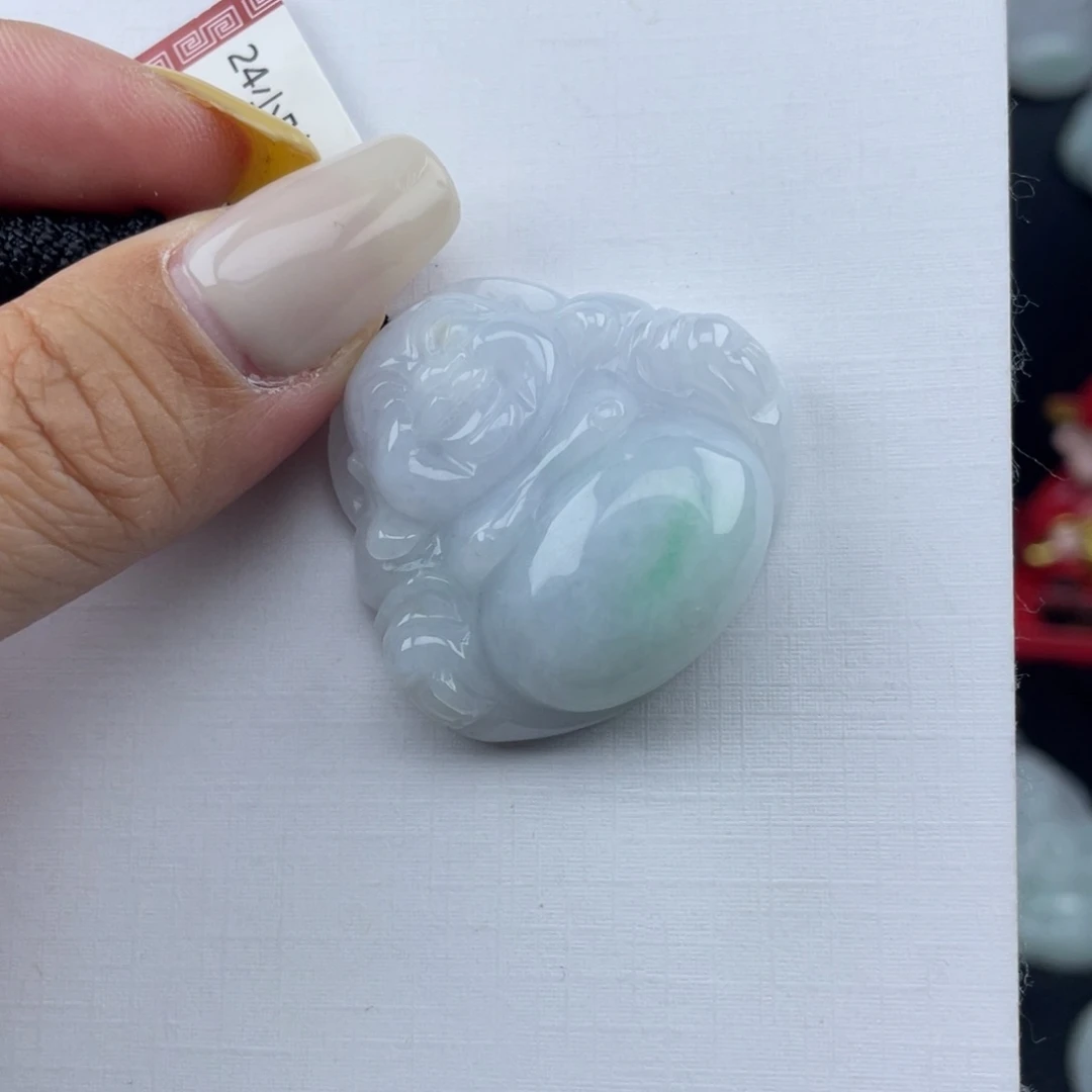 颈饰未镶嵌翡翠唐*