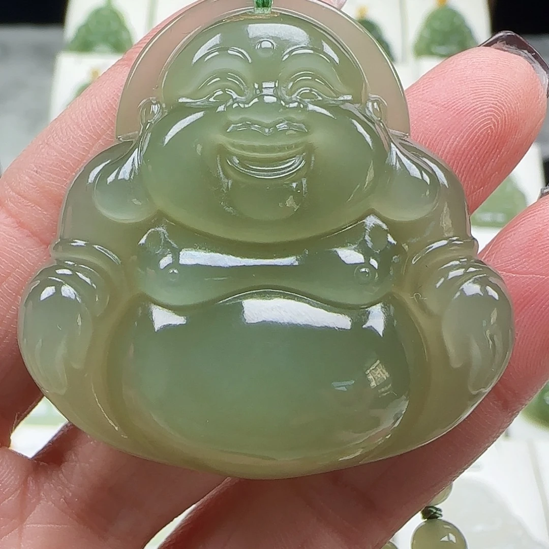 和田玉足金镶嵌吊坠(赠链)