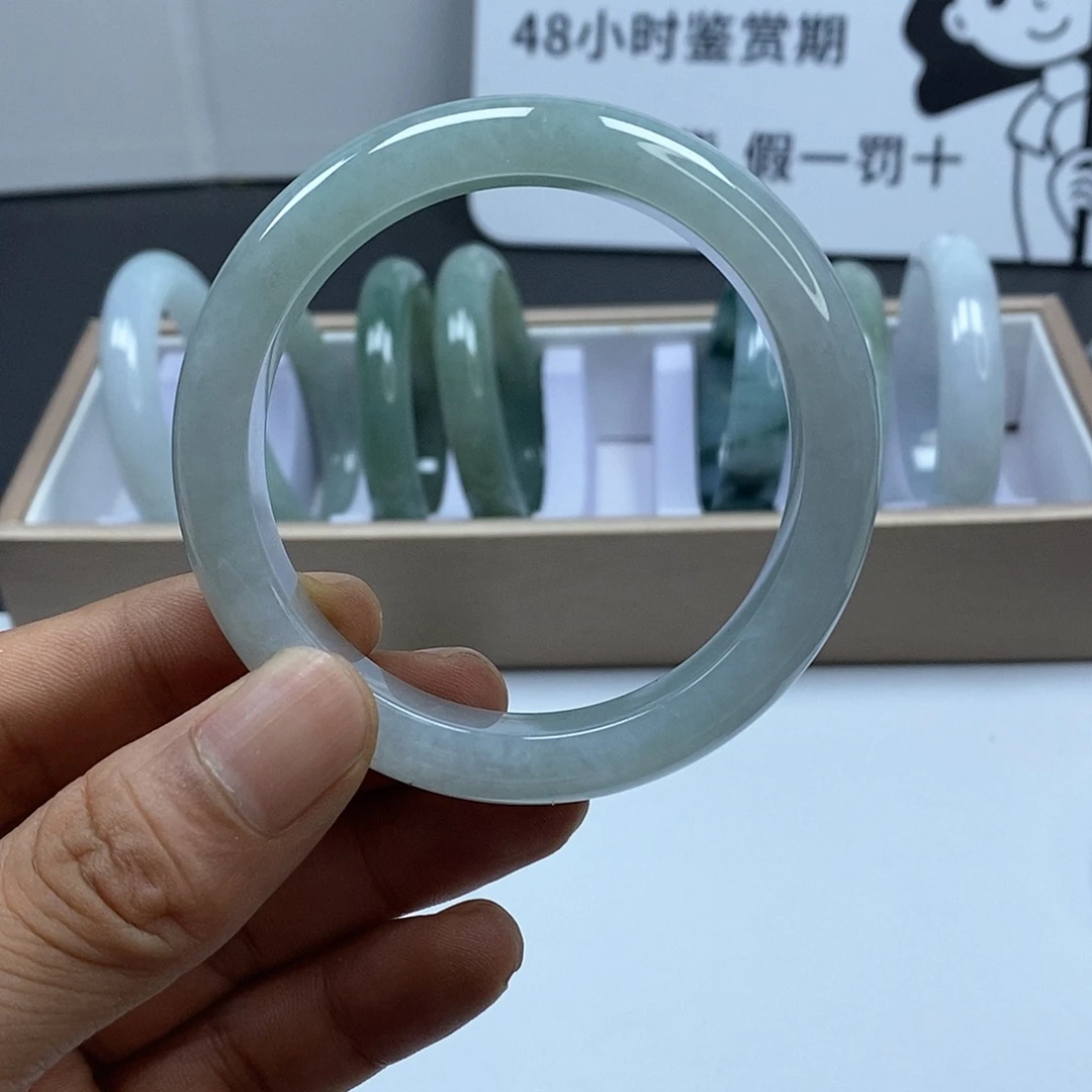未镶嵌手镯翡翠翡翠手镯