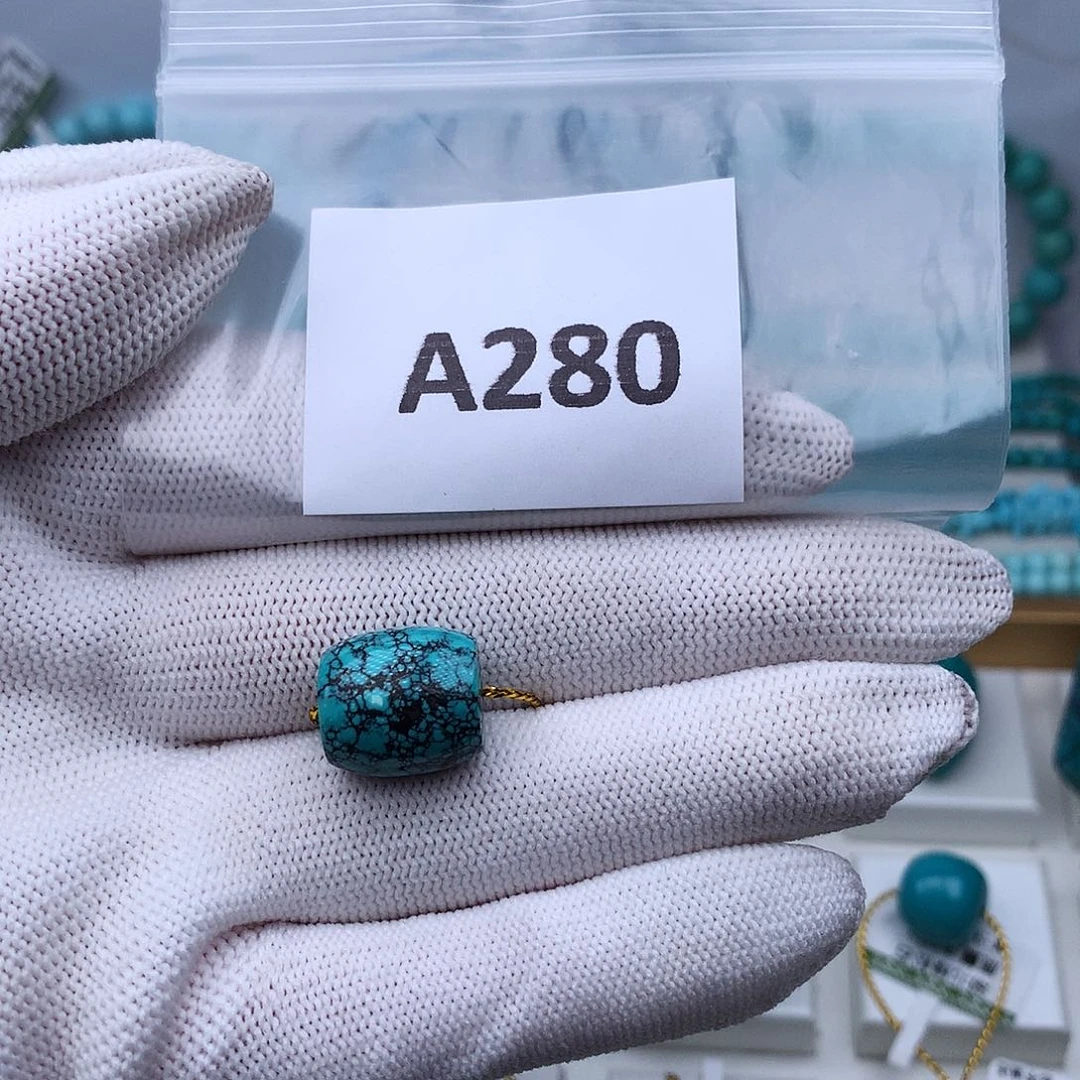 绿松石未镶嵌高瓷高色