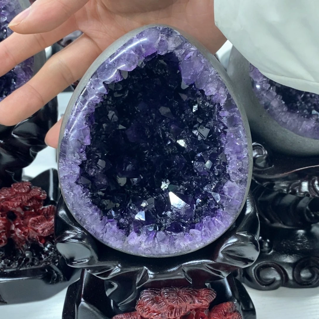 紫晶未镶嵌大型摆件（非配饰）