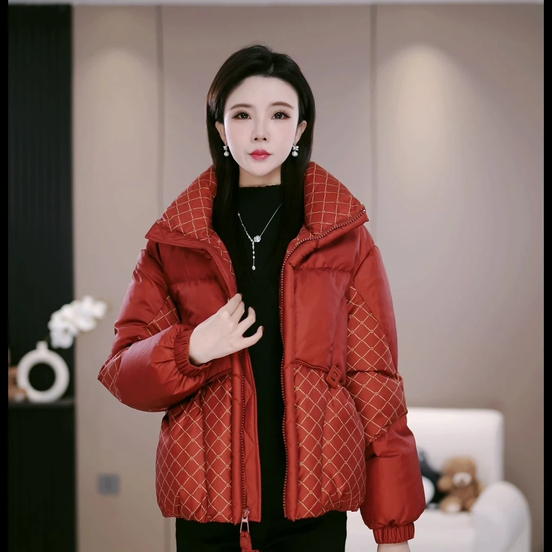 2025年冬季新款设计师气质中长款女士时尚羽绒服