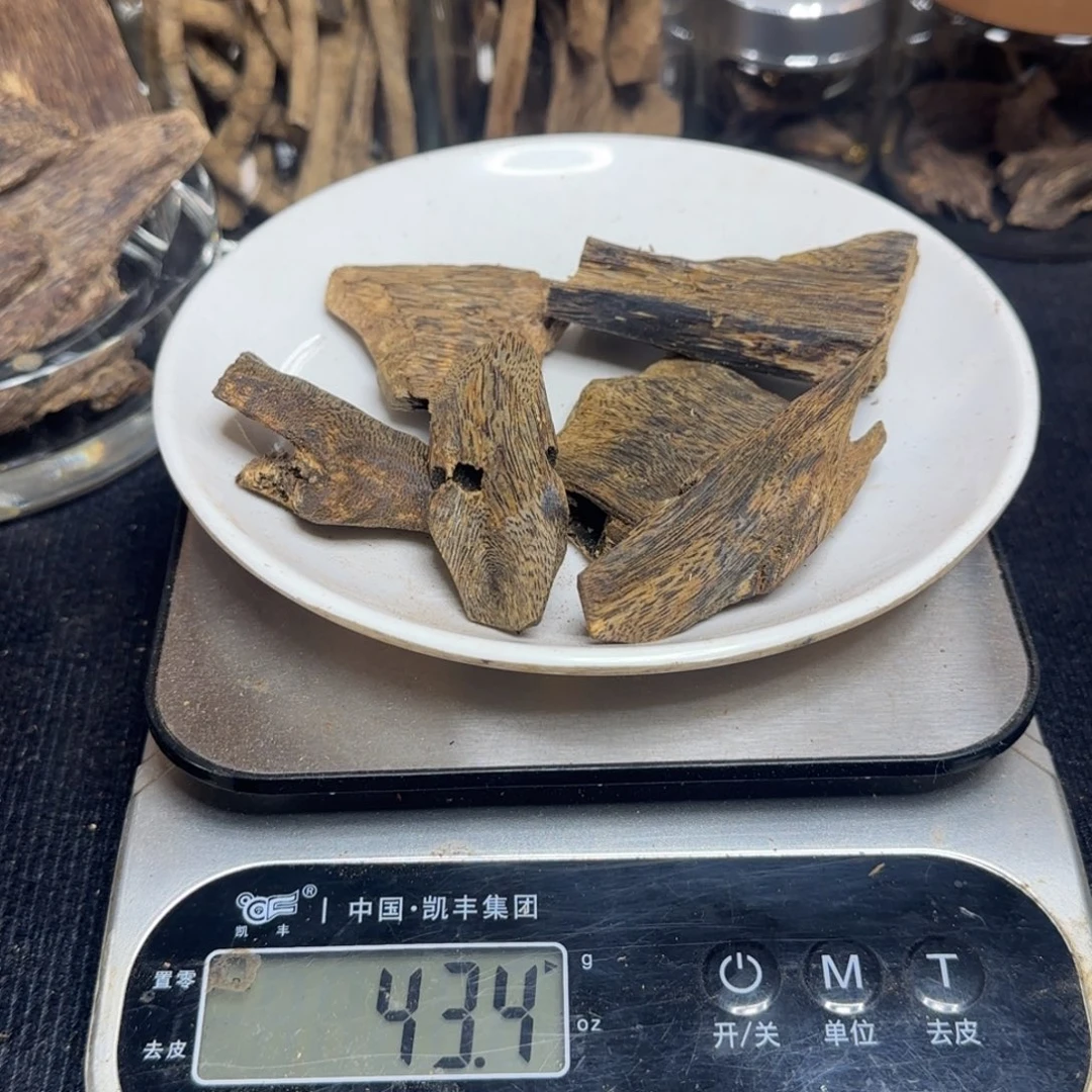 沉香沉香碎屑棋楠沉香43.5克