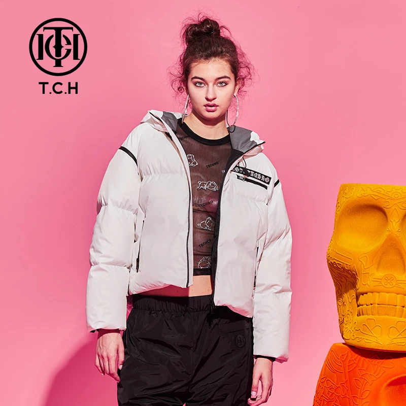 TCH服饰店播-潮牌白黑拼接时尚潮流短款【热力感】羽绒服T69D198029