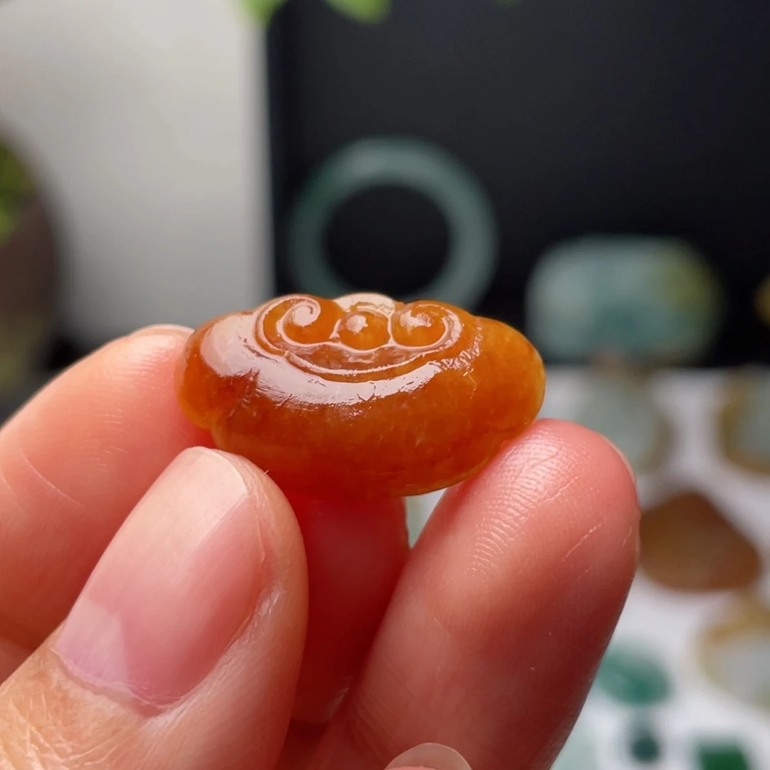 定制翡翠未镶嵌天然翡翠