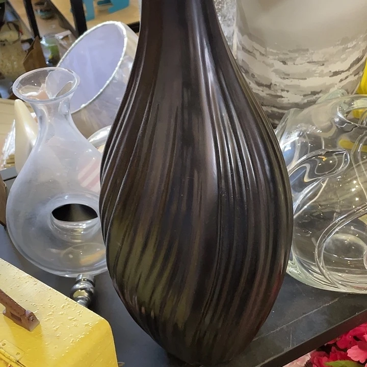 陶瓷花瓶，部分微瑕
