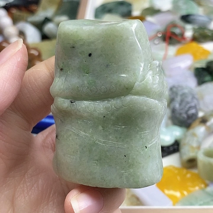 翡翠未镶嵌颈饰天然翡翠90