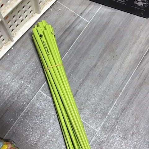 微瑕，不能明火，不是kc10双，翠绿