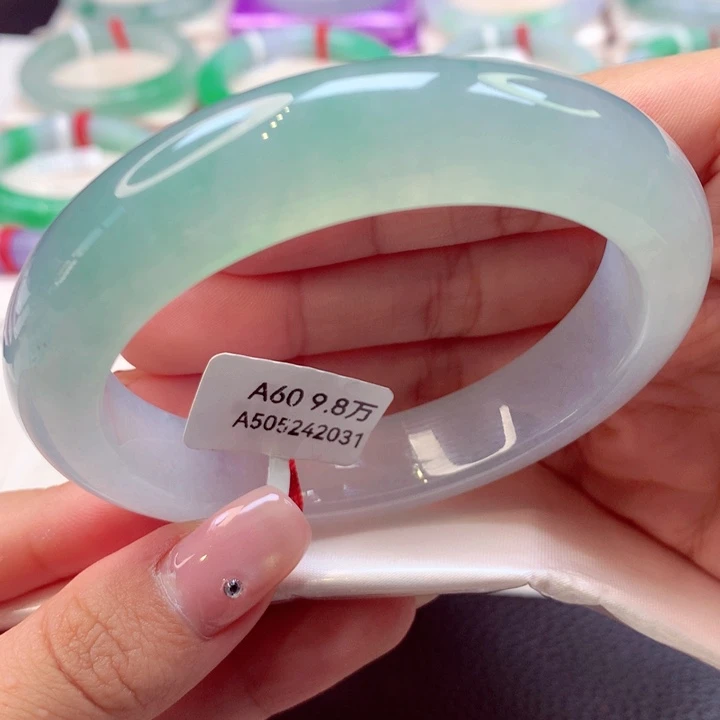 未镶嵌手镯翡翠泥鳅背43号66