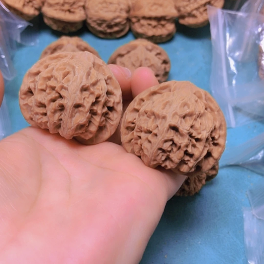 【闪购商品】把件核桃用****443宫灯修尖出油