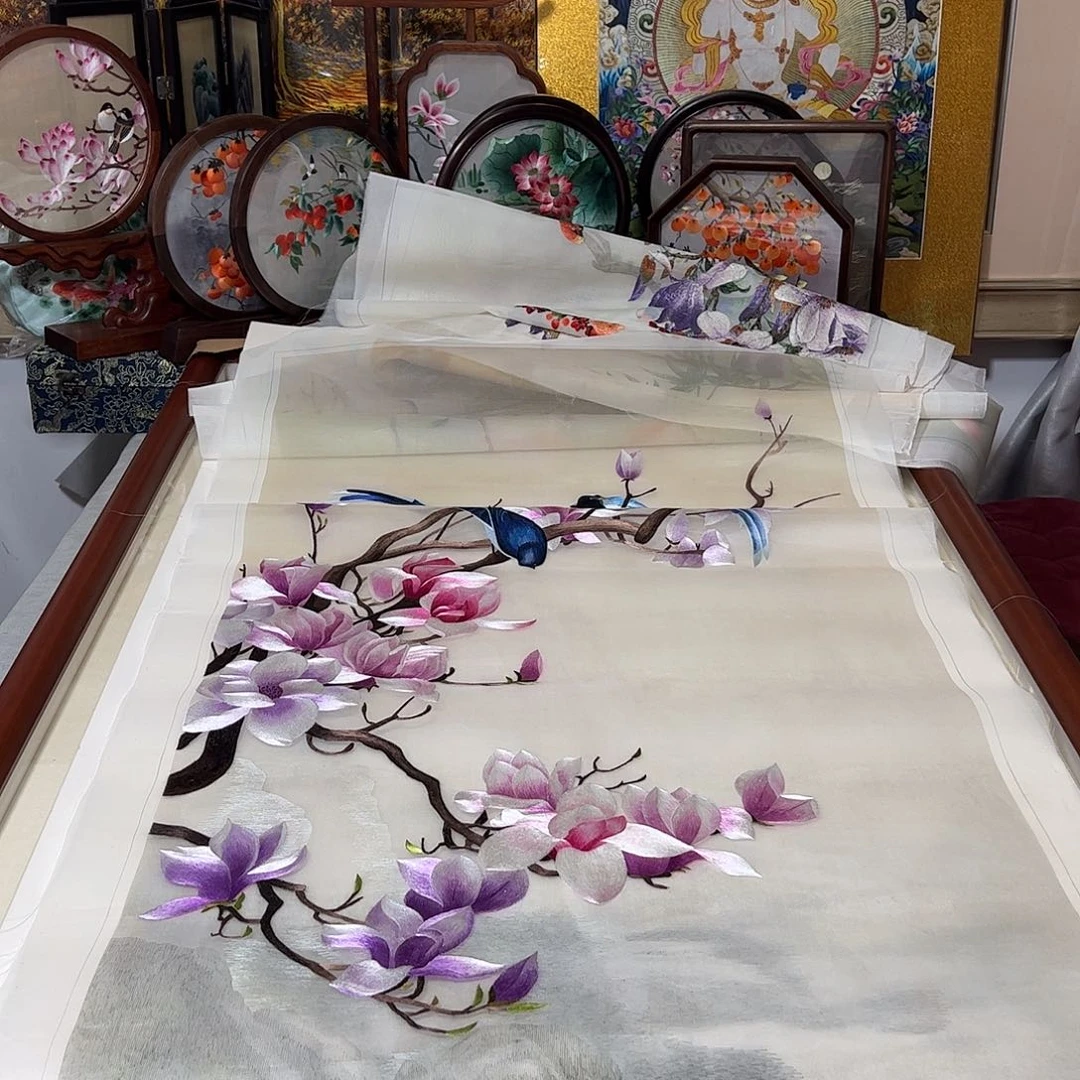 琳***儿刺绣纯手工刺绣画