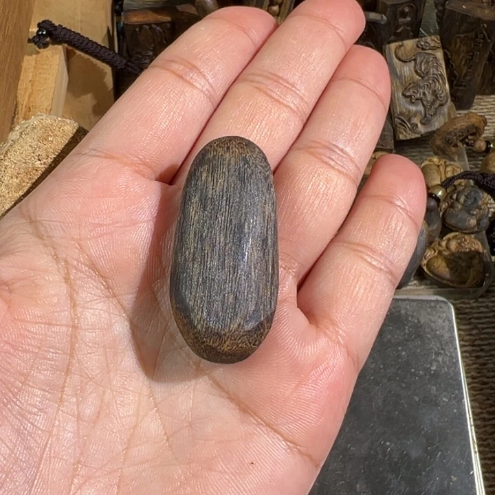 吊坠沉香绿棋楠沉香满油吊坠