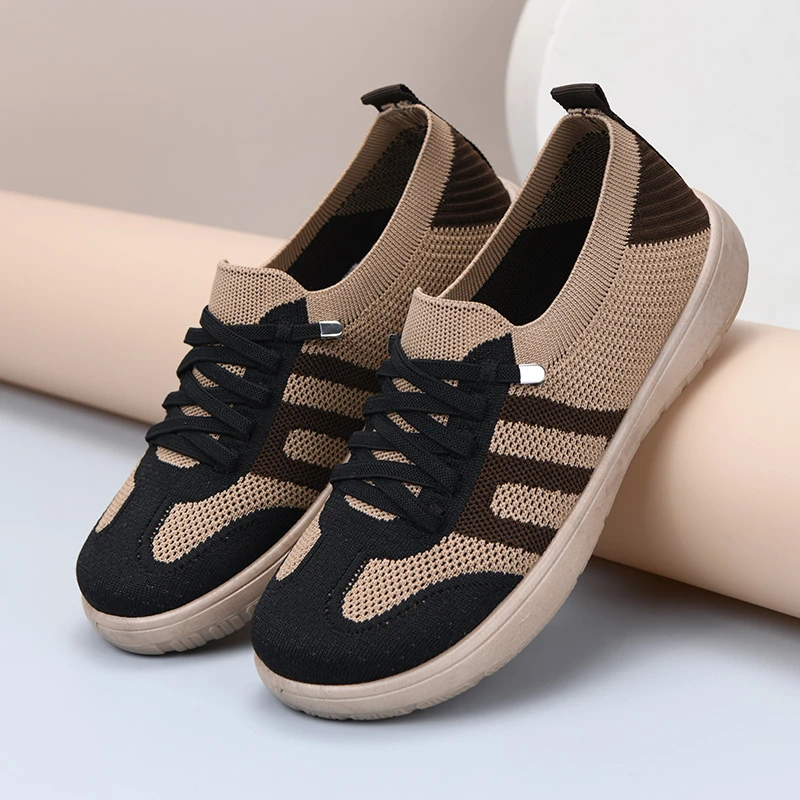 老北京布鞋春秋布鞋透气休闲风防滑健步鞋轻便软底系带妈妈鞋百搭