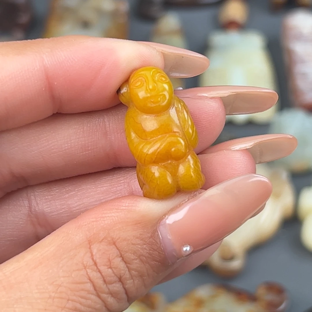 颈饰未镶嵌和田玉小*