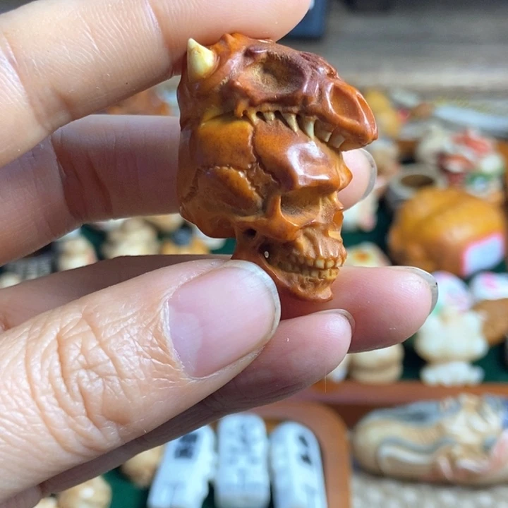 荼*配饰鹿角雕刻骷髅头一个