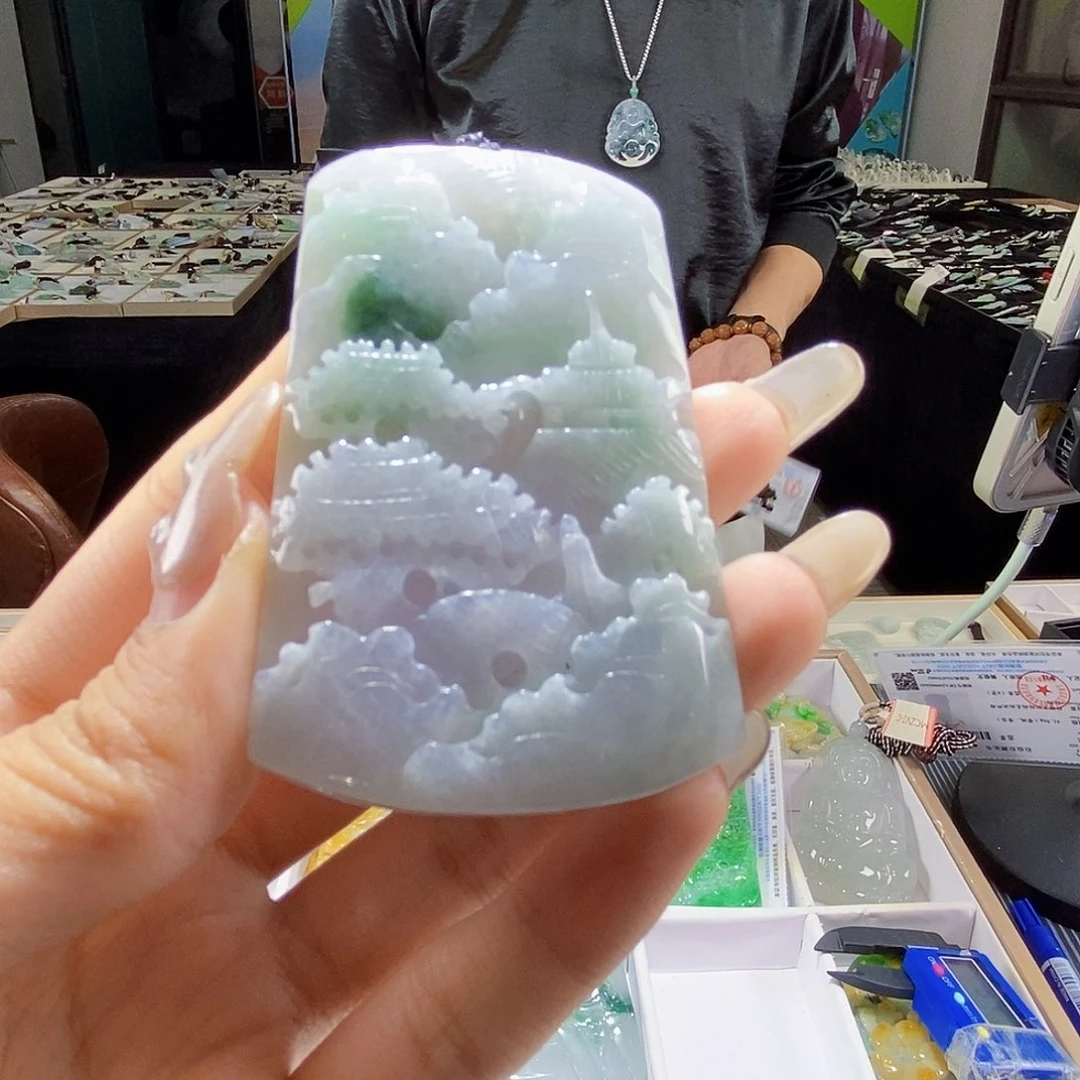 颈饰未镶嵌翡翠翡翠