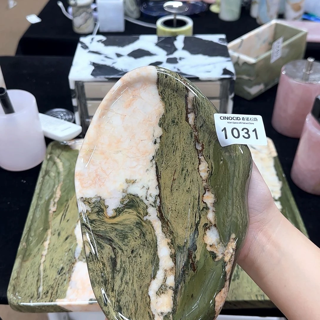 l****宝1031绿野大云朵福利