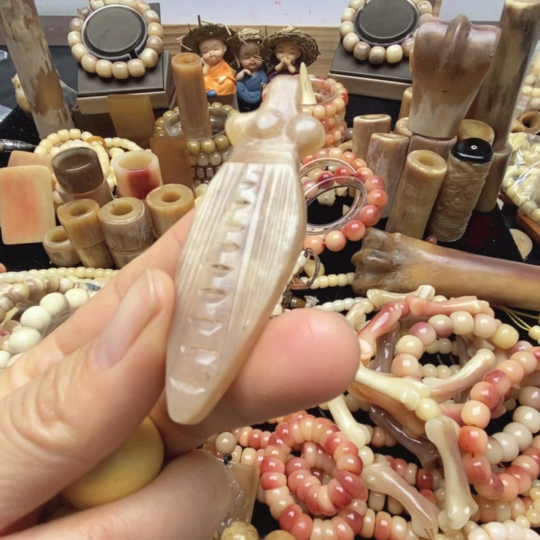 驼骨手串/手链驼无事牌