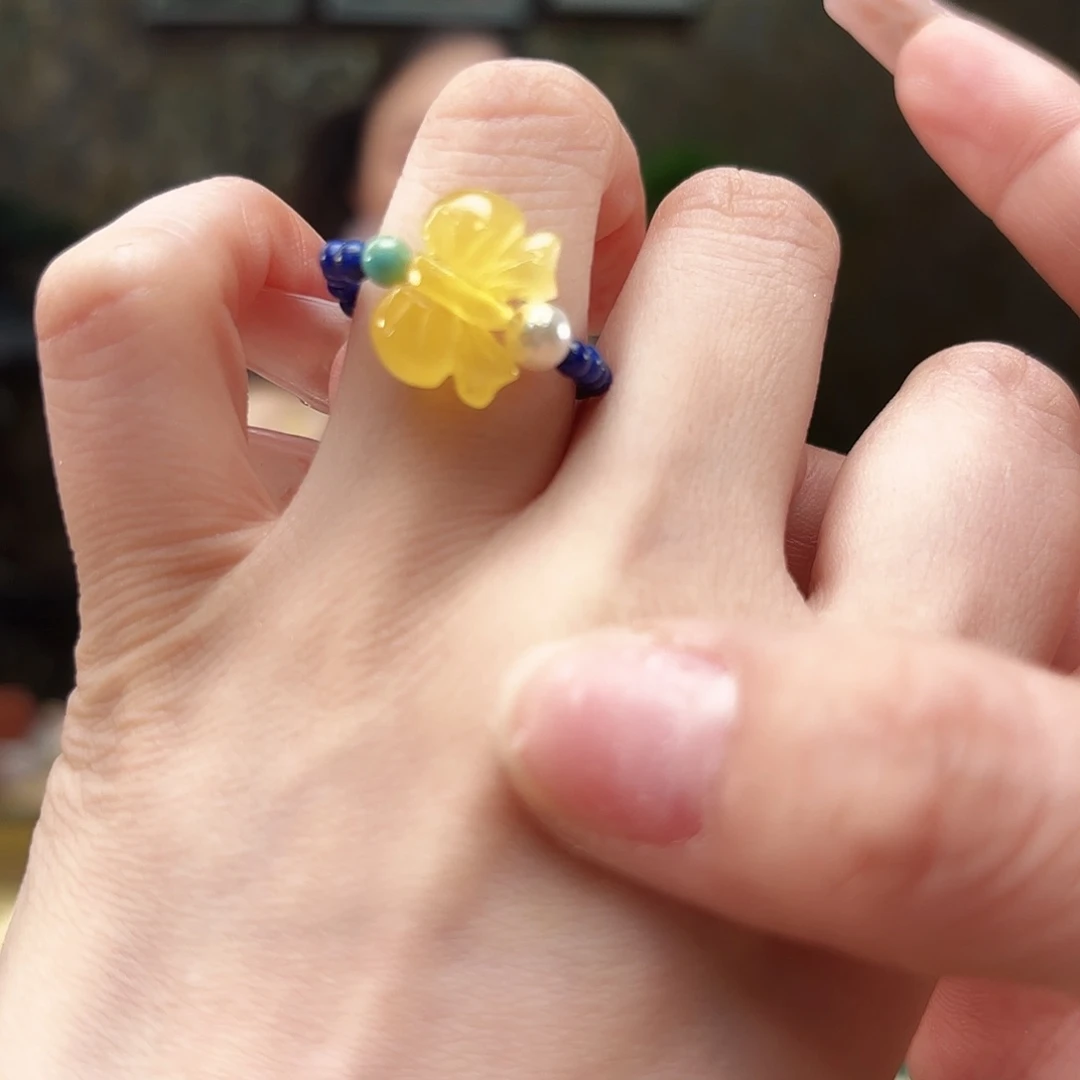 未镶嵌颈饰琥珀琥珀