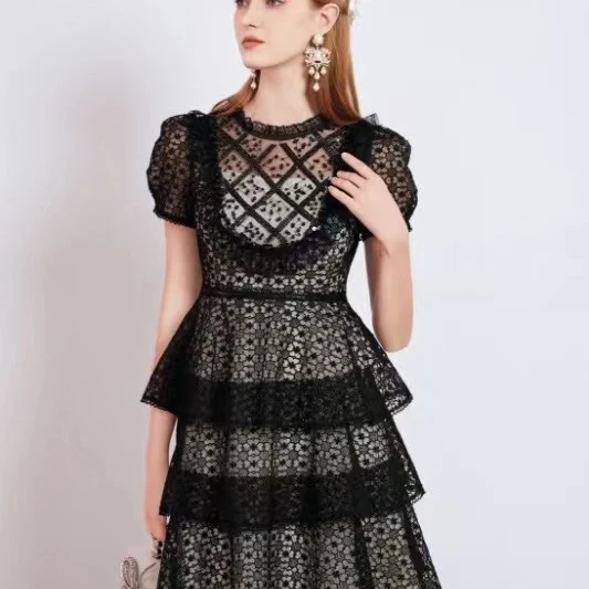 高级重工订珠蕾丝网纱优雅法式显瘦时尚连衣裙