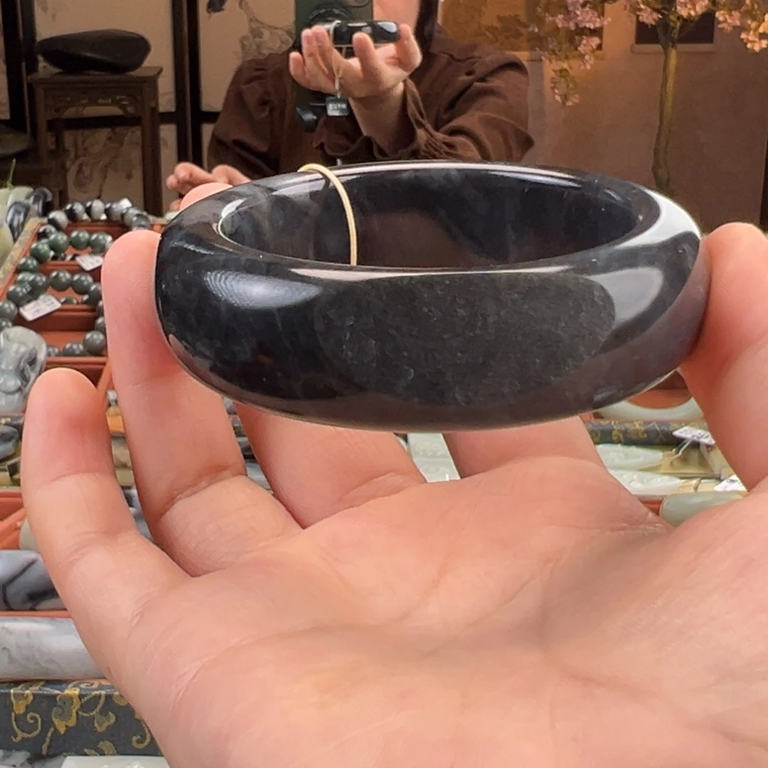 和田玉（子料）未镶嵌手镯