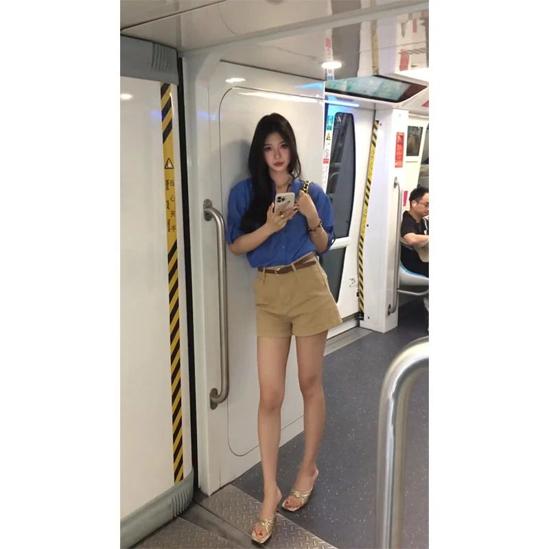 时尚套装气质长袖蓝色衬衫女秋季高腰休闲裤卡其色西装短裤两件套