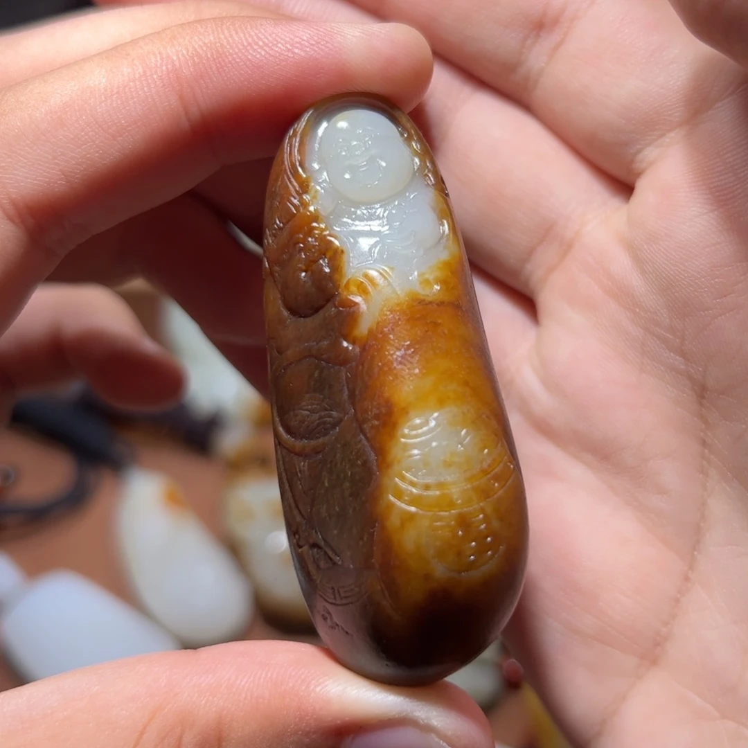 和田玉未镶嵌挂件